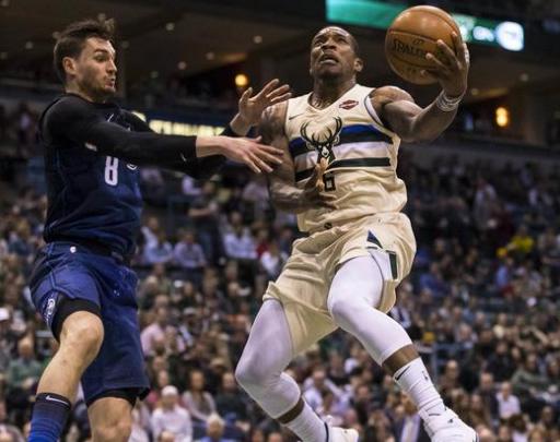 转会费也因 转会费也因