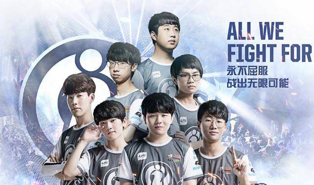 上演了一场 上演了一场