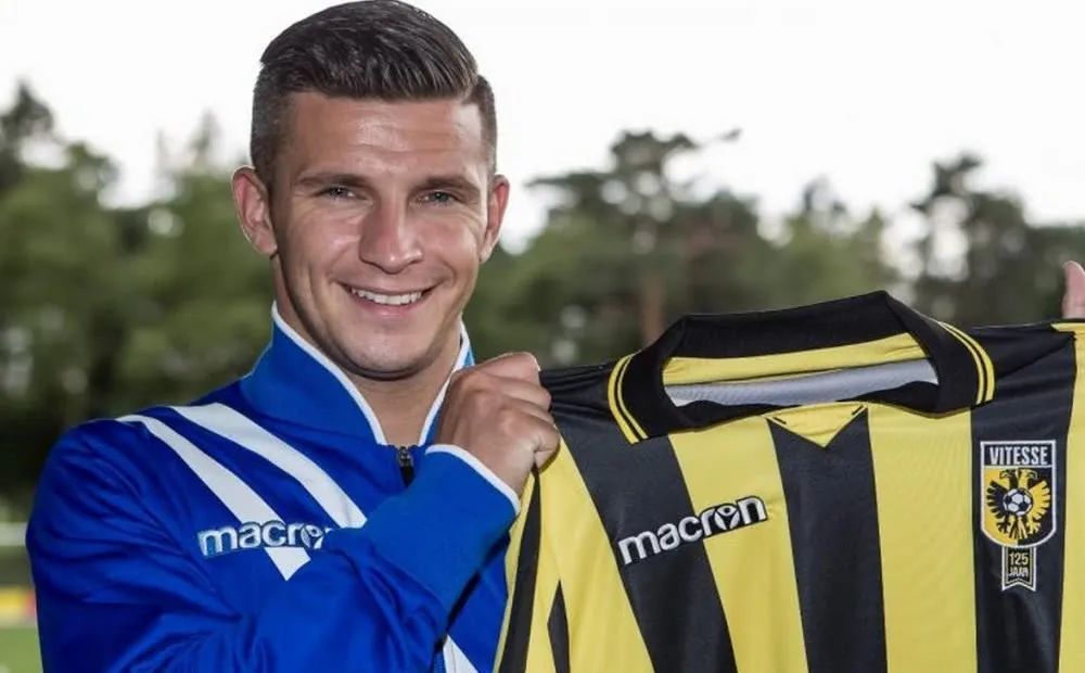 登的搭档给 登的搭档给