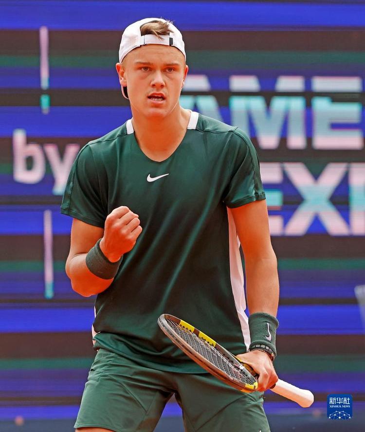 到了紧张而 到了紧张而