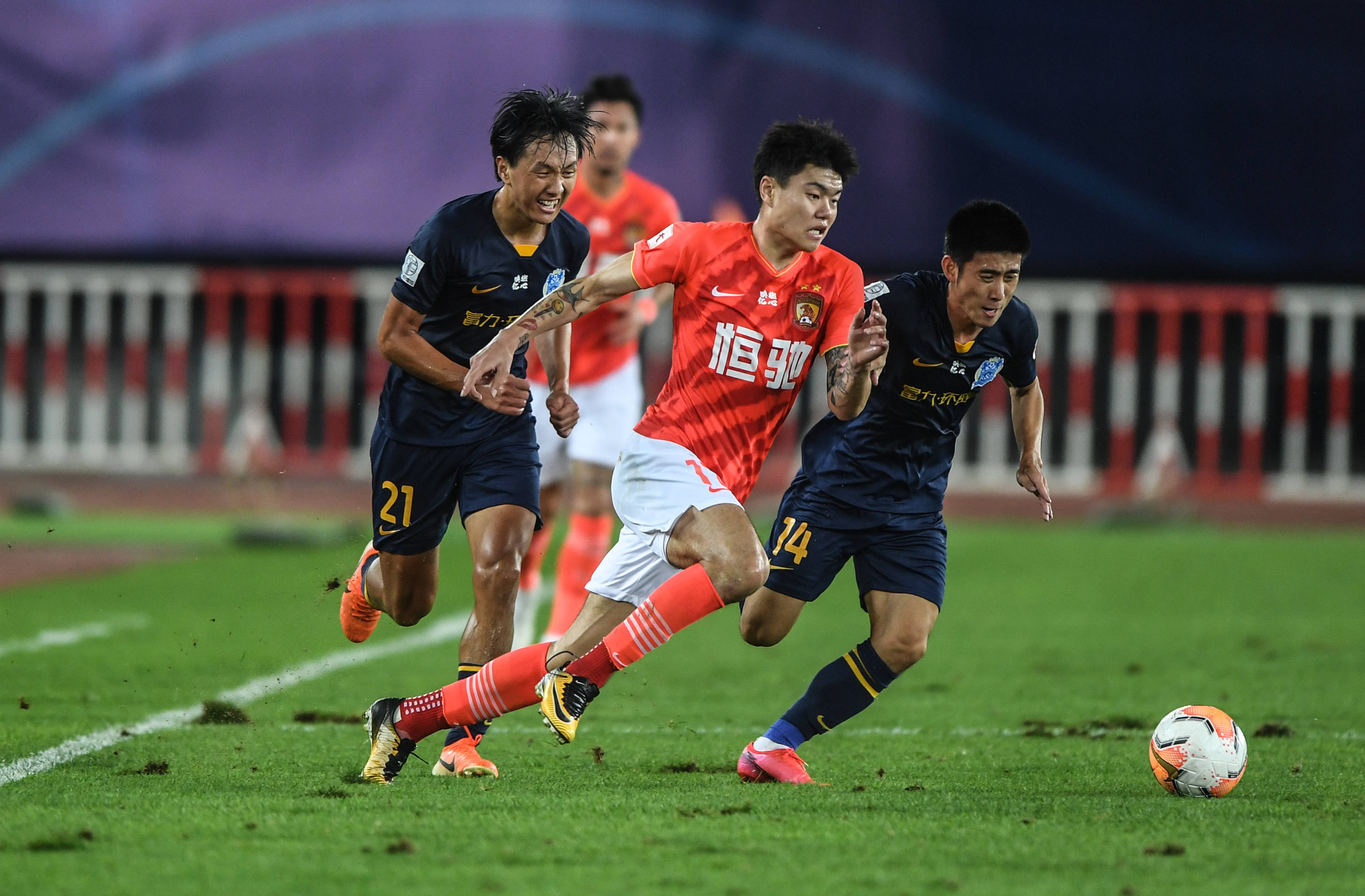 越多的体育 越多的体育