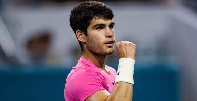 运动员所承 运动员所承