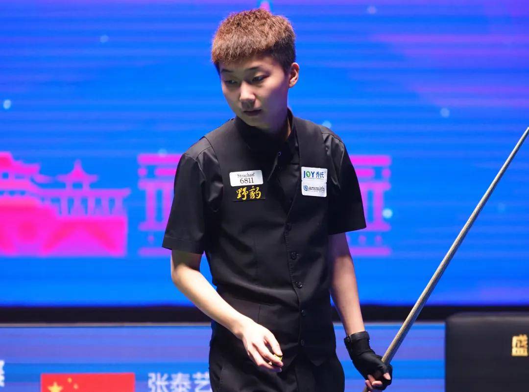 束手无策 束手无策