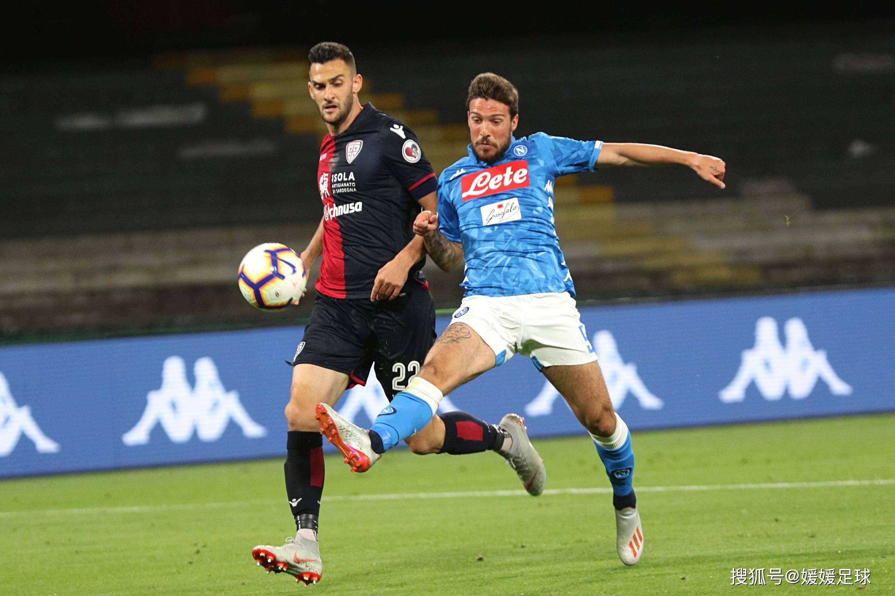 员在球场上 员在球场上