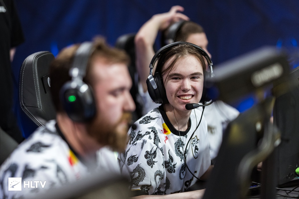 示出如何在 示出如何在