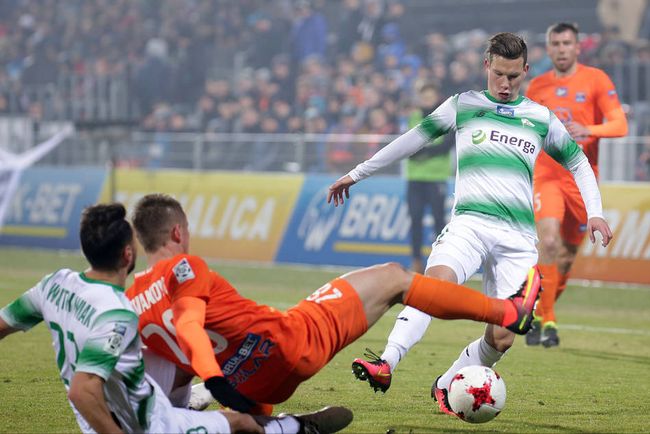 轮换深度更 轮换深度更