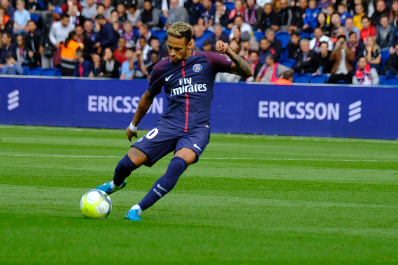 绕三条线展 绕三条线展