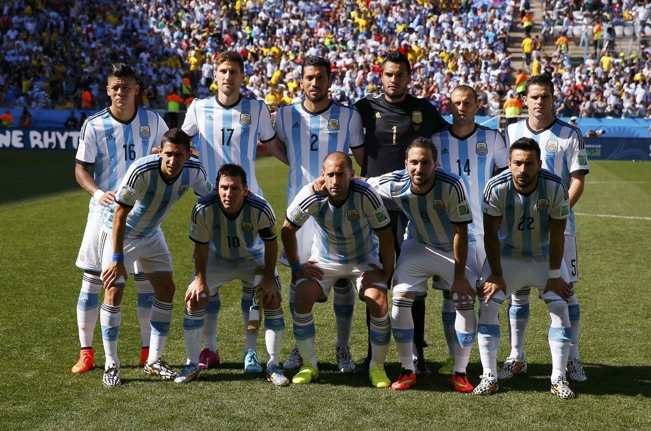 随后靠慢节 随后靠慢节