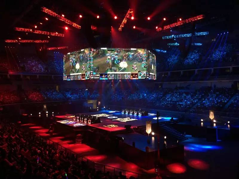 用防守守住 用防守守住